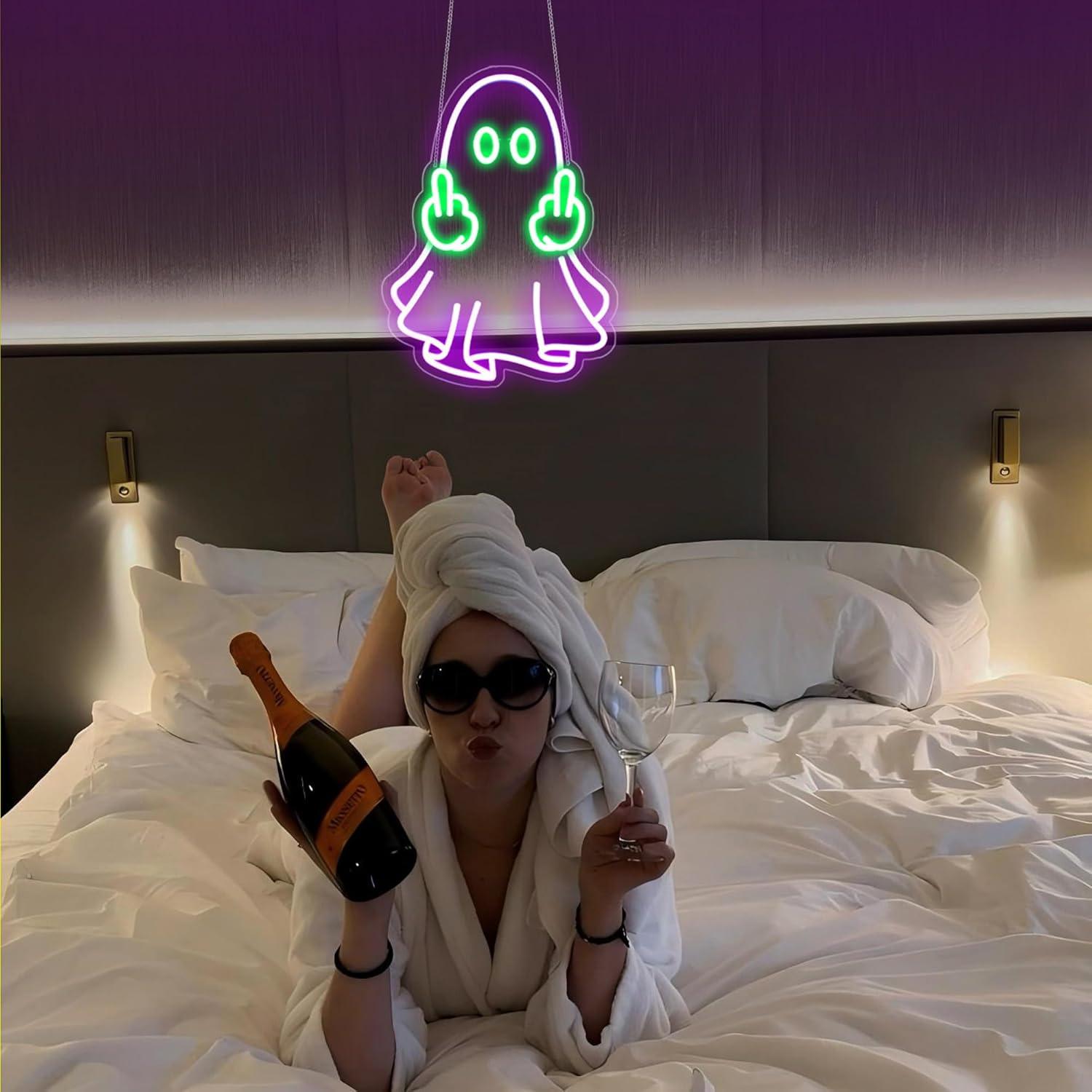 Enseigne néon LED Ghost alimen - Neon Sign Party avis et prix